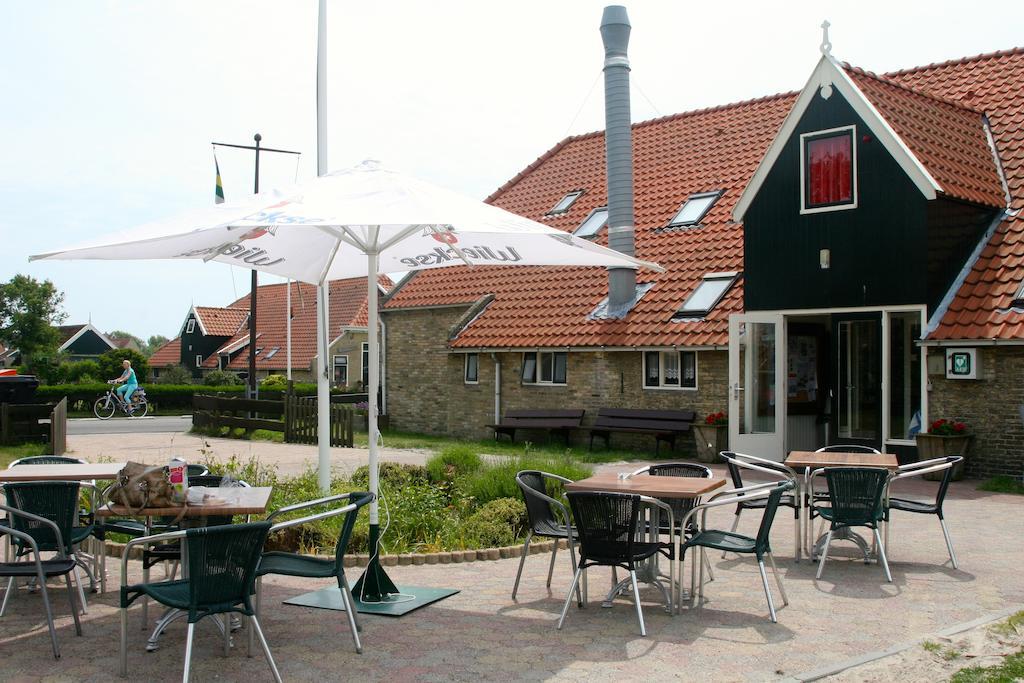 De Cyprian Bed & Breakfast Kaard Exterior photo
